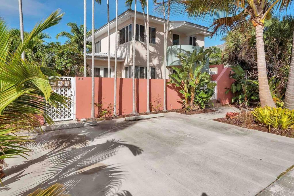 Art Deco Apt W Pool One Mile To Beach Pets Welcome Lake Worth Beach Exterior foto
